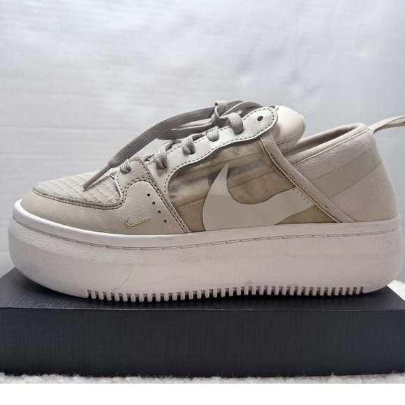 Nike Court Vision Alta Womens 8.5 Beige Platform Sneakers Low Top Trainers - Picture 4 of 13
